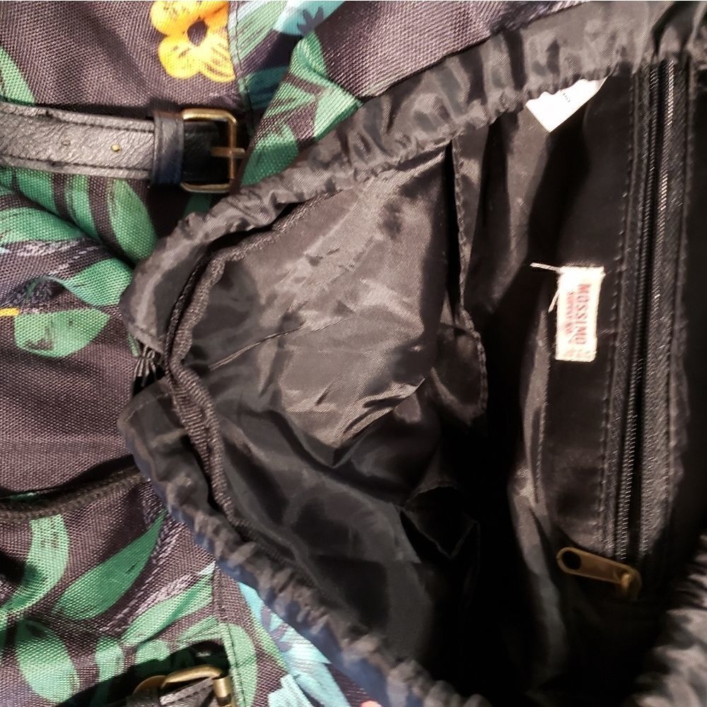 Mossimo floral backpack   - Picture 7 of 8